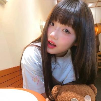 雨中的伊莲娜